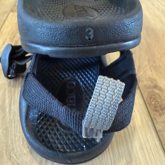 Chaco Z/1 Sandals | Kids Size 3 | Black - Picture 4 of 4